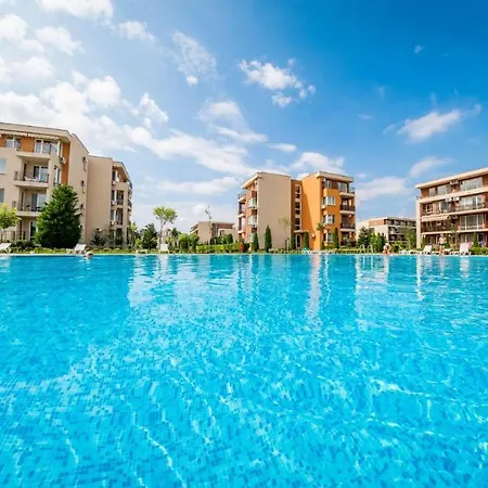 Orient Apartman *